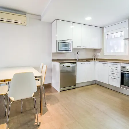 Hauzify I Edelweiss Платжа-д'Ару