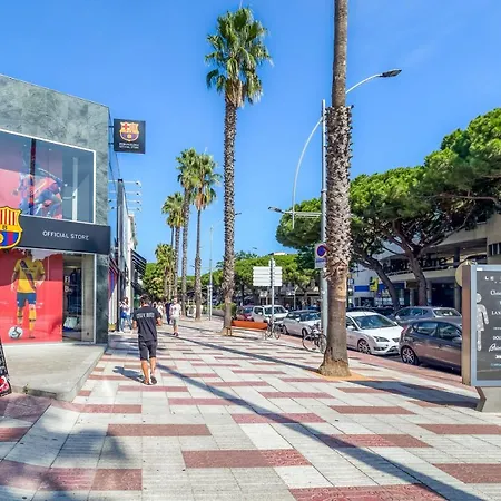 Hauzify I Edelweiss Апартаменти *